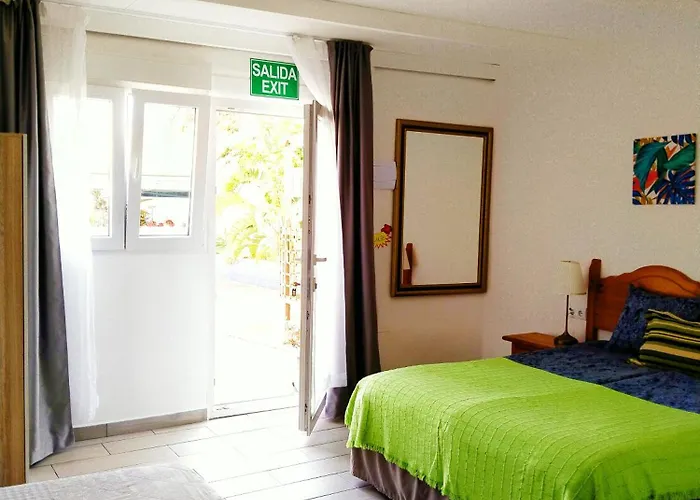 Welcome * Caleta de Interian